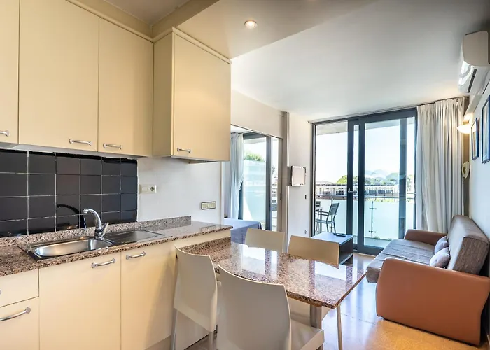 Bertur Comtat Sant Jordi Apartment Castell-Platja d’Aro